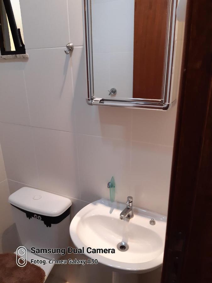 Apartamento Encantador Com Estacionamento กาโบฟรีโอ ภายนอก รูปภาพ
