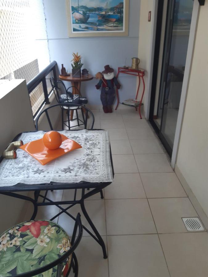 Apartamento Encantador Com Estacionamento กาโบฟรีโอ ภายนอก รูปภาพ