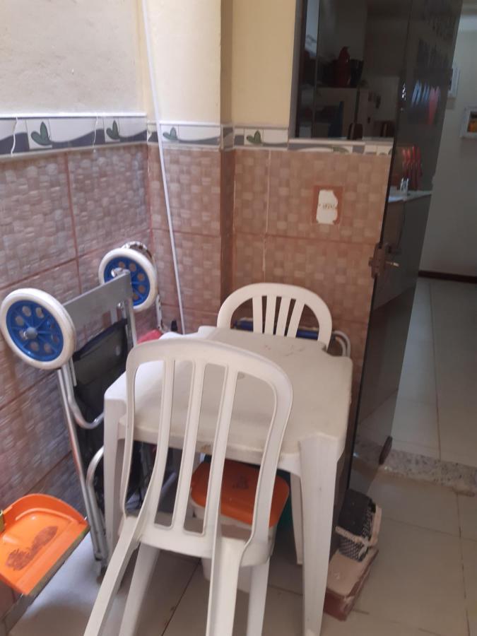 Apartamento Encantador Com Estacionamento กาโบฟรีโอ ภายนอก รูปภาพ